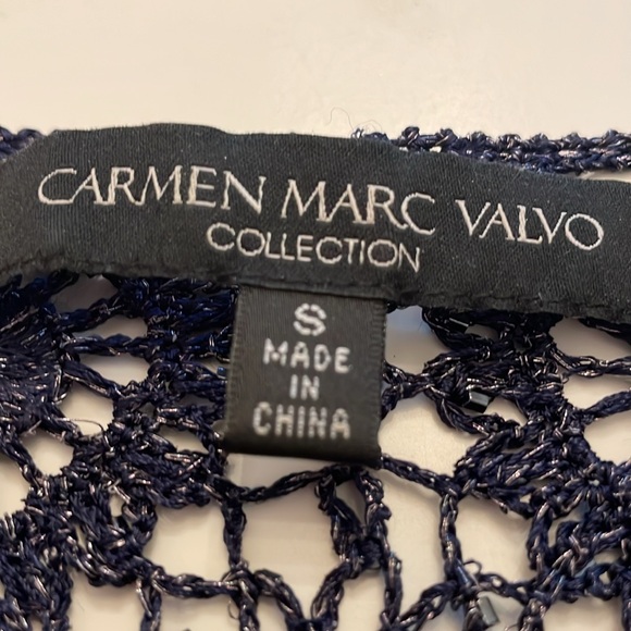 Vintage Carmen Marc Valvo navy blue crochet sweater size 8 - Picture 3 of 5